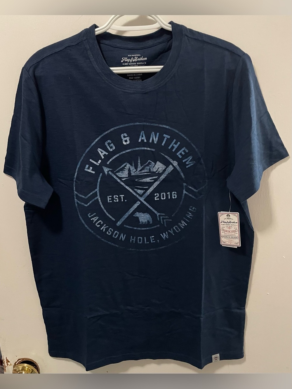 Flag & Anthem Men’s Navy Crew Neck Short Sleeve T-Shirt Graphic Tee Size Medium